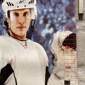 REDUCED!! Sidney Crosby life size poster!